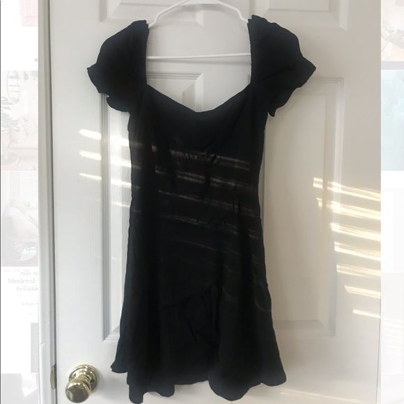Reformation Dresses & Skirts - REFORMATION Dress - MORE PICTURES ADDED